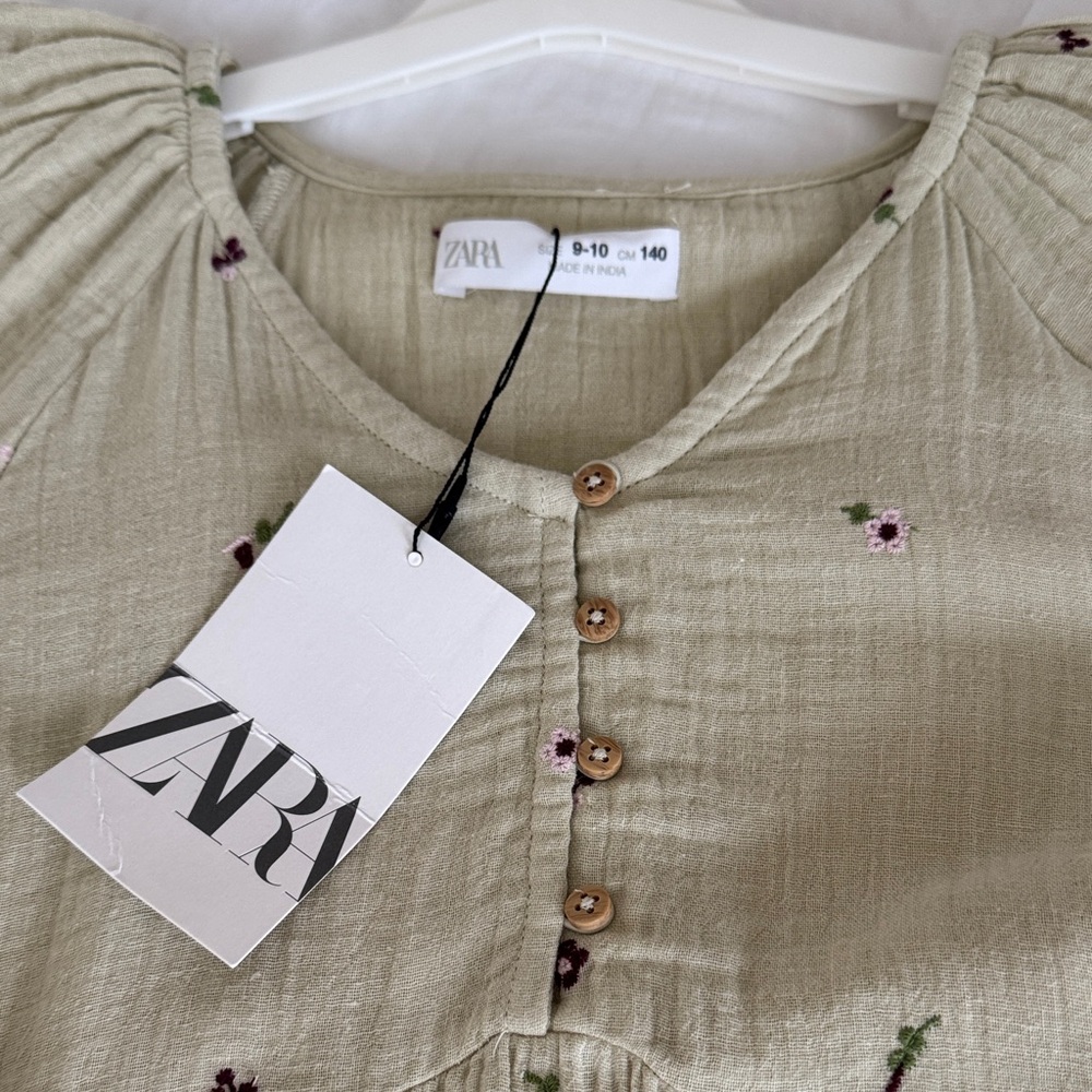 Zara girls Light Green Floral Blouse